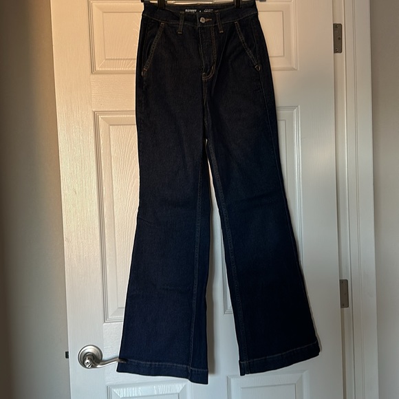 Old Navy trouser pants - Picture 3 of 3